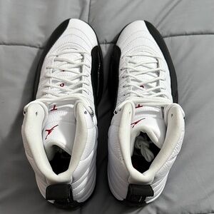 Jordan Sneakers White and Black